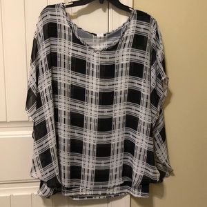 Black and White Plaid Cap-blouse